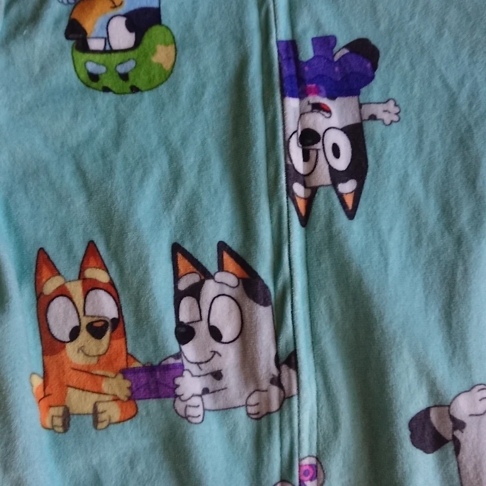 Bluey Toddler One Piece Sleeper Pajamas, Size 3T